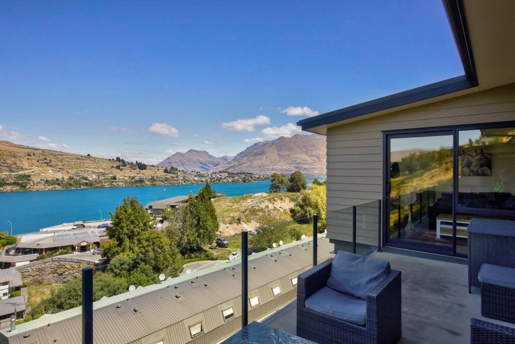 4 Bedroom Stunning Modern Family Home Distretto di Distretto di Queenstown Esterno foto
