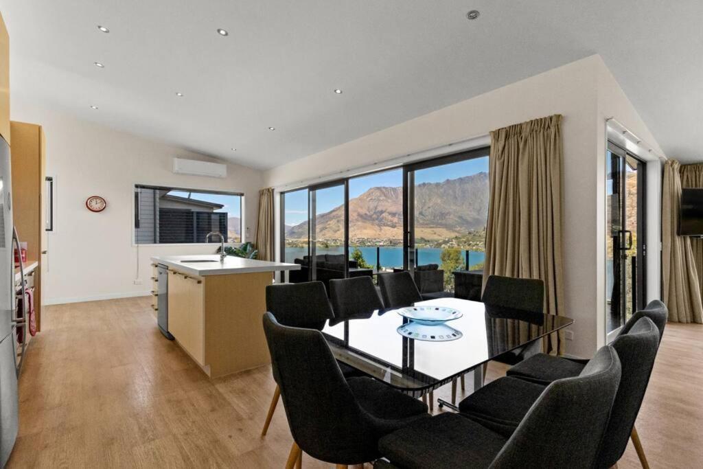 4 Bedroom Stunning Modern Family Home Distretto di Distretto di Queenstown Esterno foto